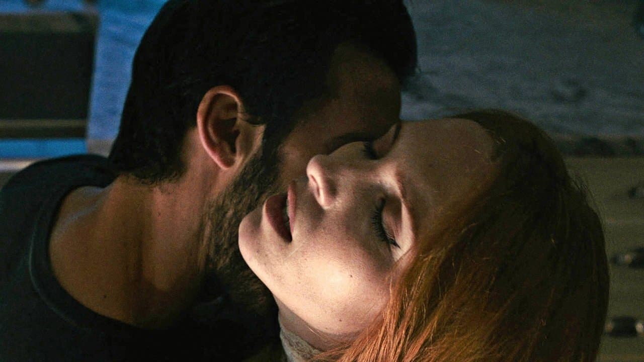 Kiss of the Damned (2012) backdrop