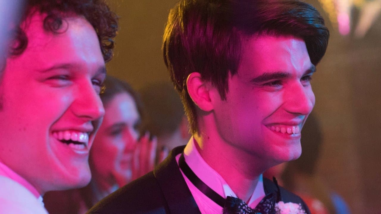 Alex Strangelove (2018) backdrop