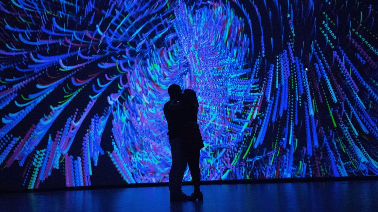 Zoe (2018) backdrop