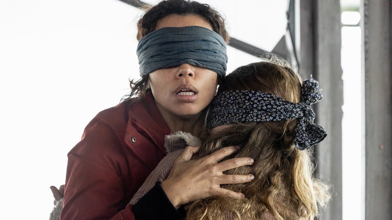 Bird Box Barcelona (2023) backdrop