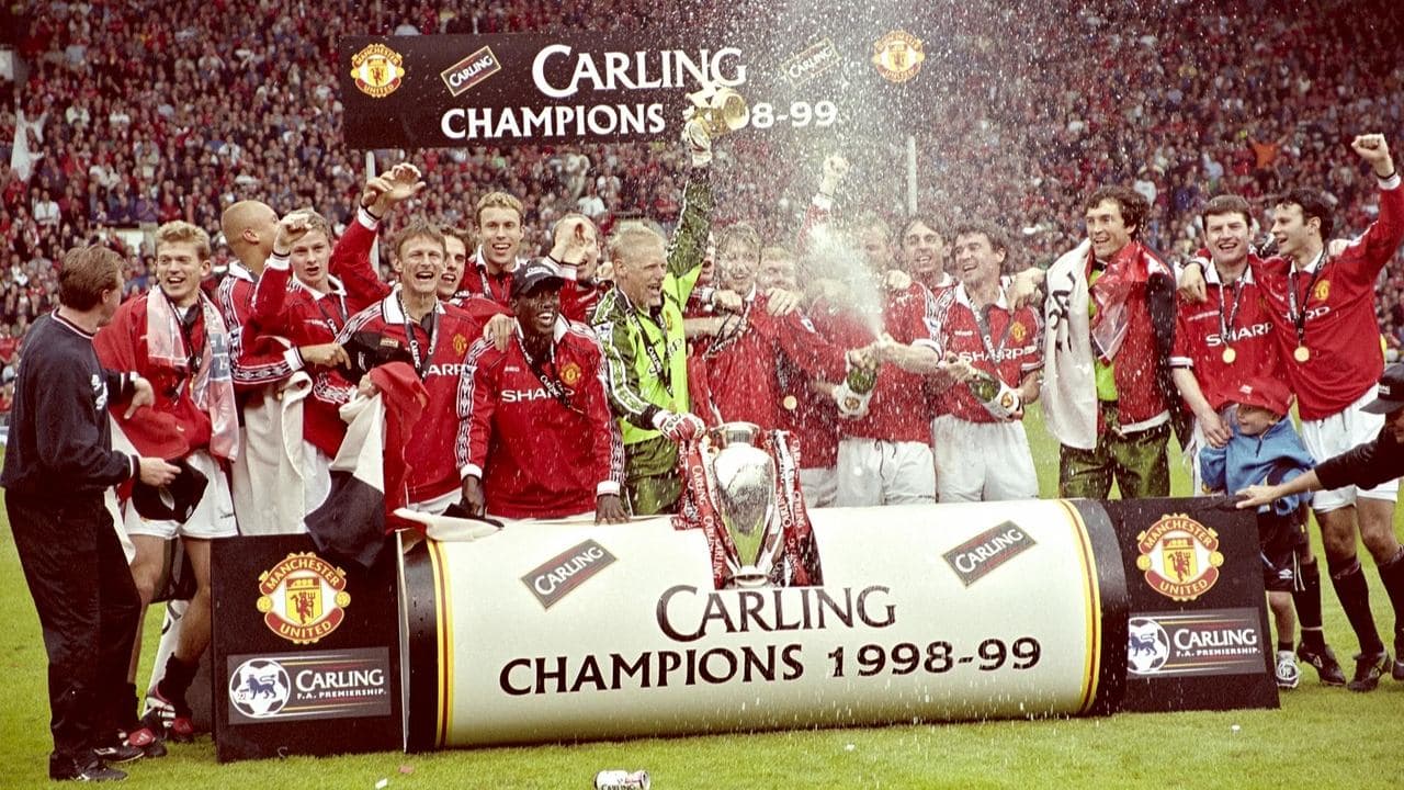 Manchester United: For the Glory (2020) backdrop
