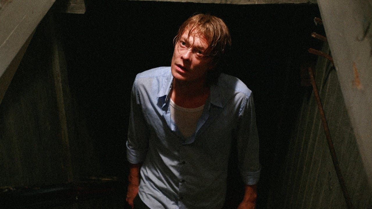 Hidden (2009) backdrop
