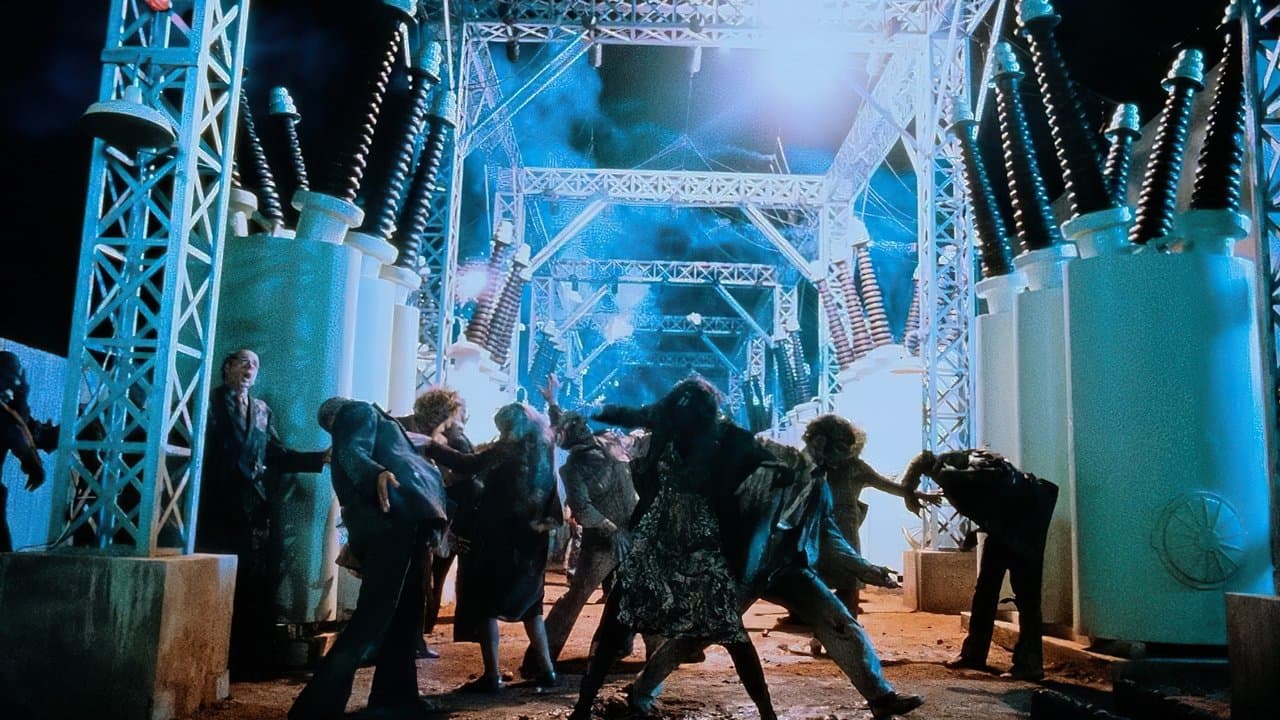 Return of the Living Dead II (1988) backdrop