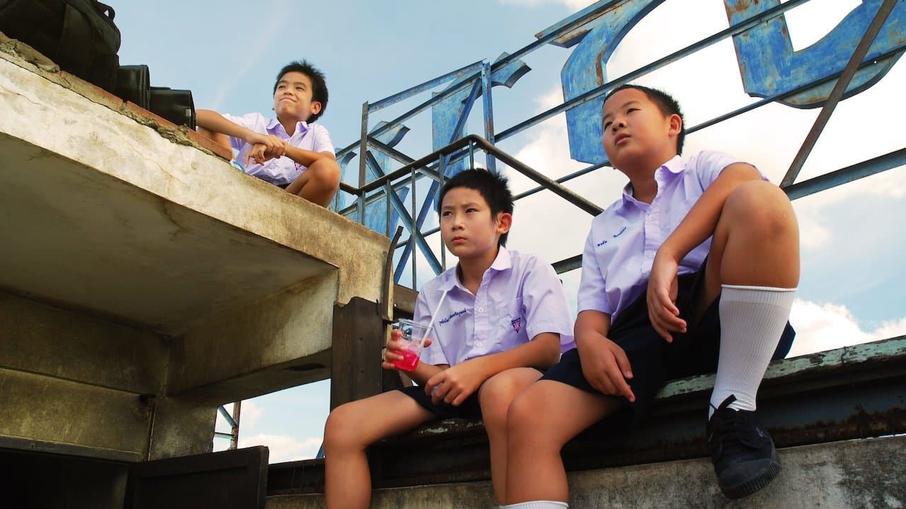 The Little Comedian (2010) backdrop