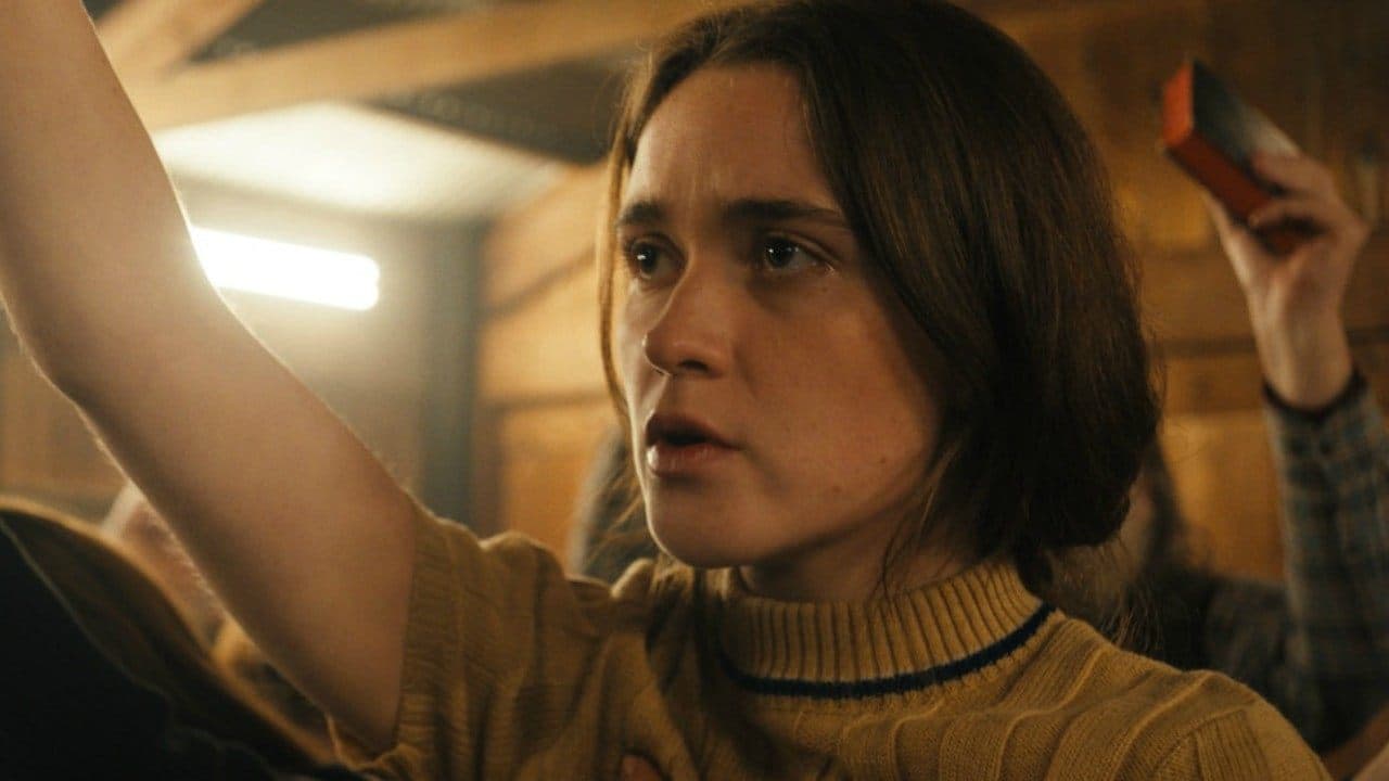 Them That Follow (2019) backdrop