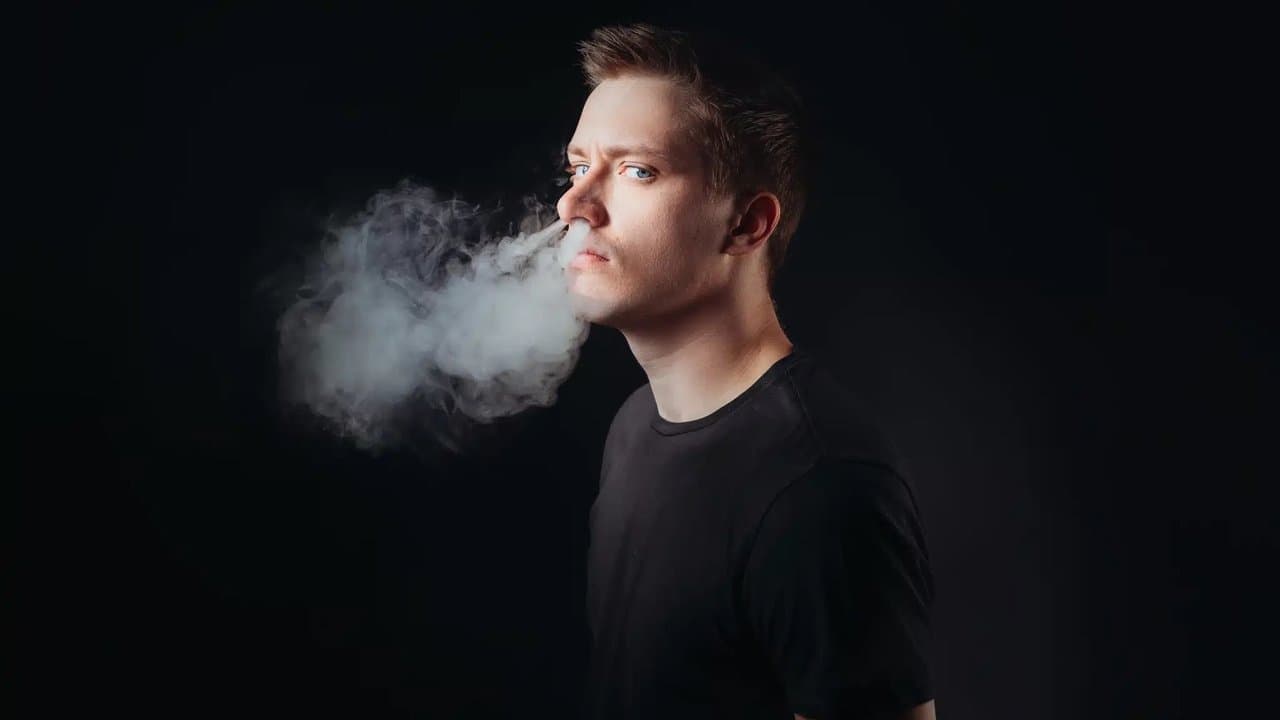 Daniel Sloss: Hubris (2024) backdrop