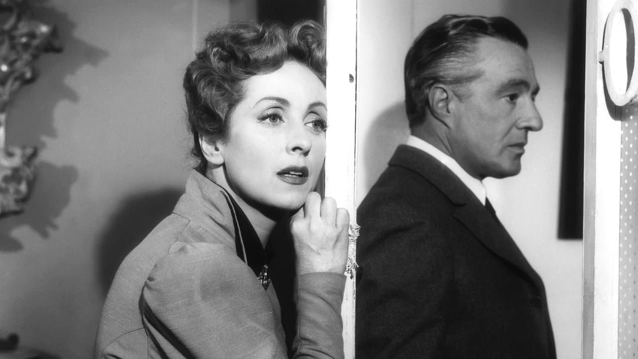 The Earrings of Madame De… (1953) backdrop