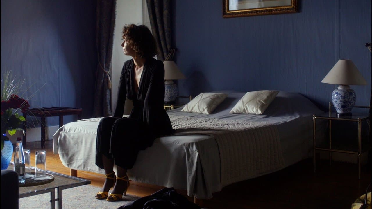 The Blue Room (2014) backdrop