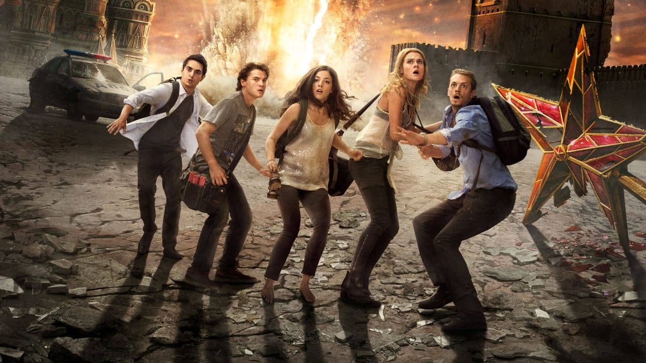 The Darkest Hour (2011) backdrop