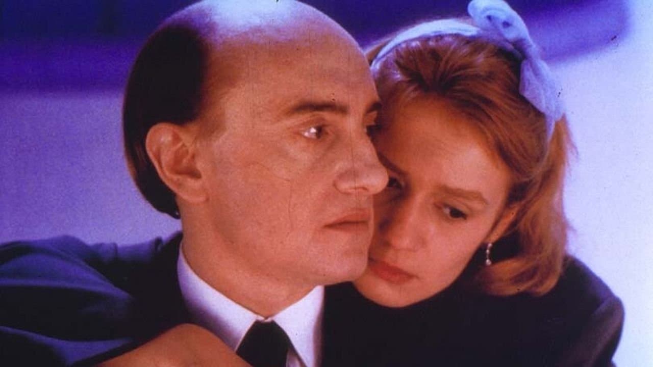 Monsieur Hire (1989) backdrop