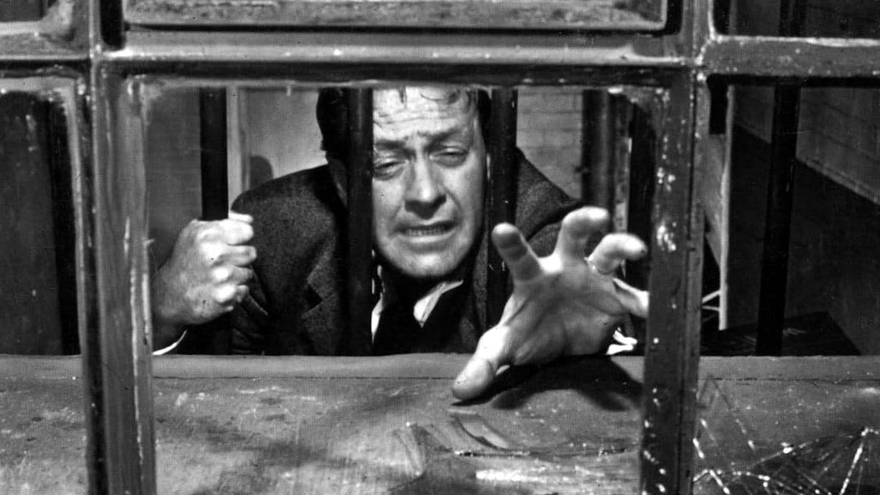 The Counterfeit Traitor (1962) backdrop