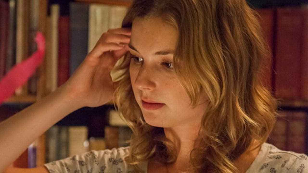 The Girl in the Book (2015) backdrop