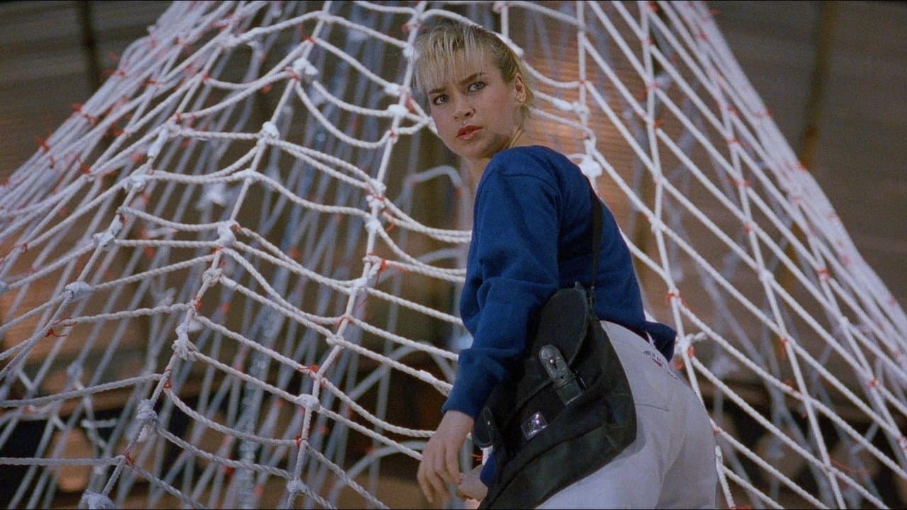 Lady Reporter (1989) backdrop