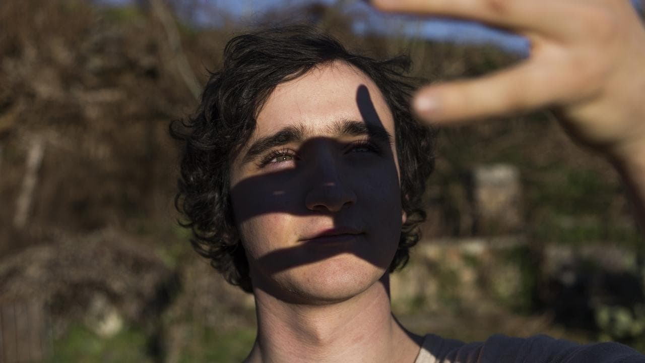 Happy as Lazzaro (2018) backdrop